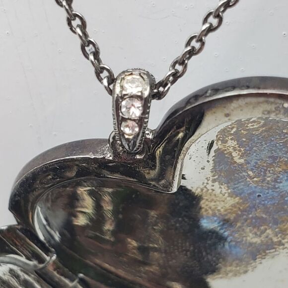 Sterling silver Victorian locket heart necklace extremely well made N1901 - Picture 4 of 7